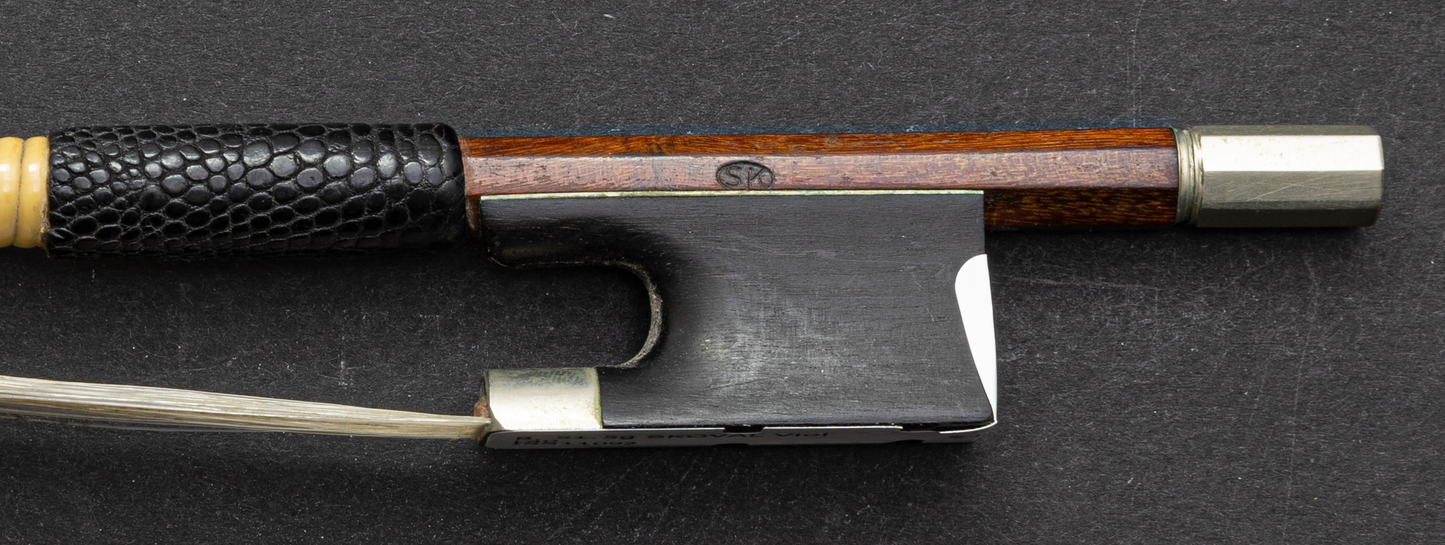 SK Oval Violin Bow