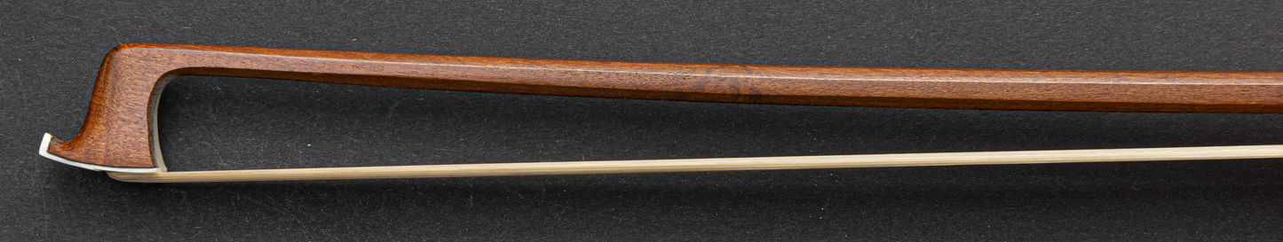 SK Oval Violin Bow