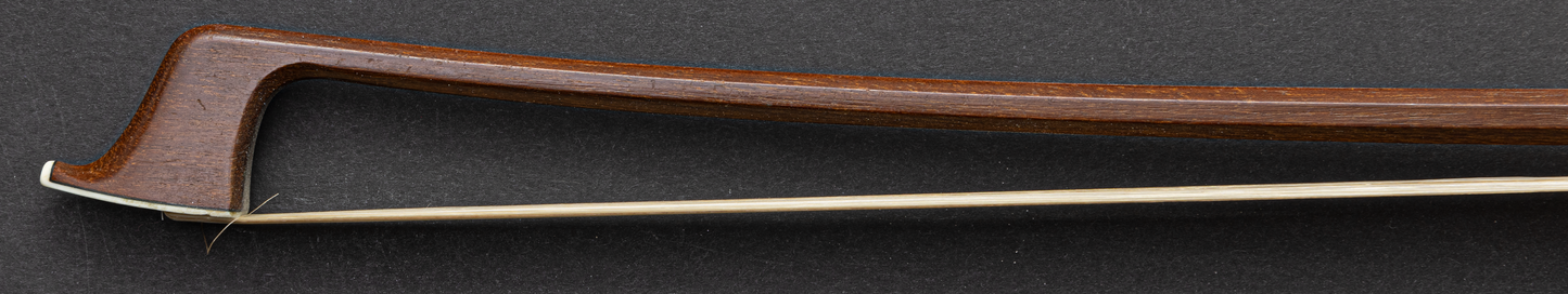 SK Oval Violin Bow