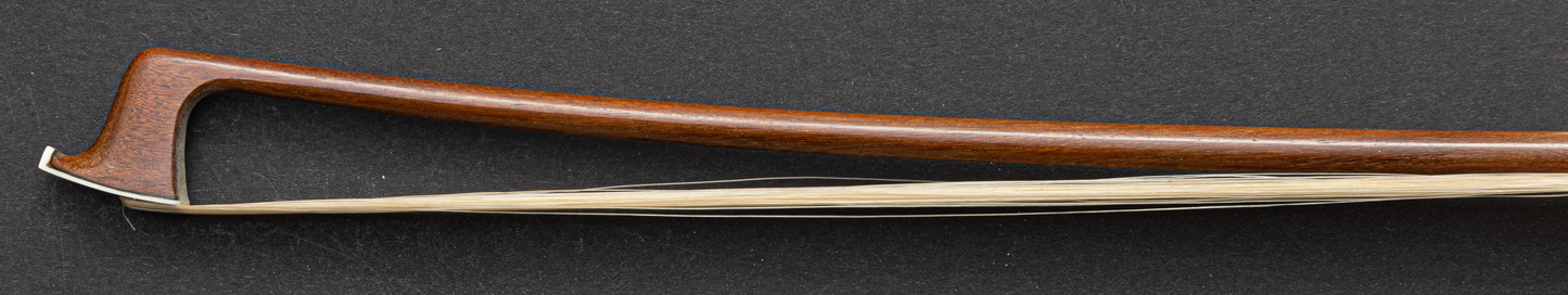 SK Oval Violin Bow