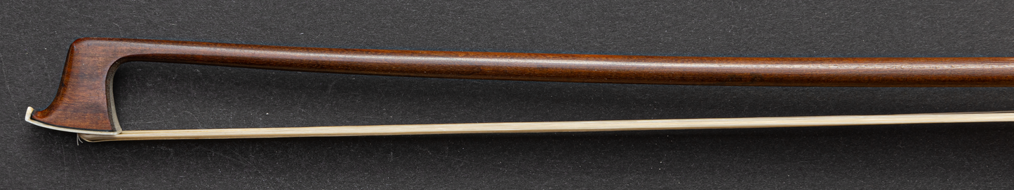 SK Oval Violin Bow