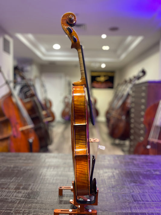 Liandro DiVacenza Model 600 16 1/2” Viola