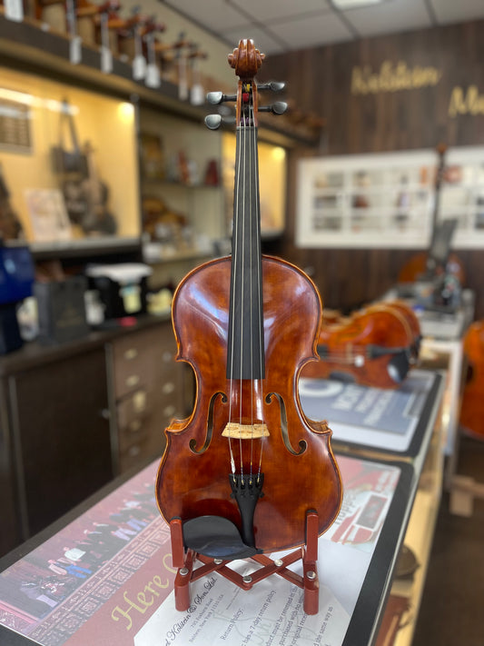 Liandro DiVacenza DVA50 15” Viola