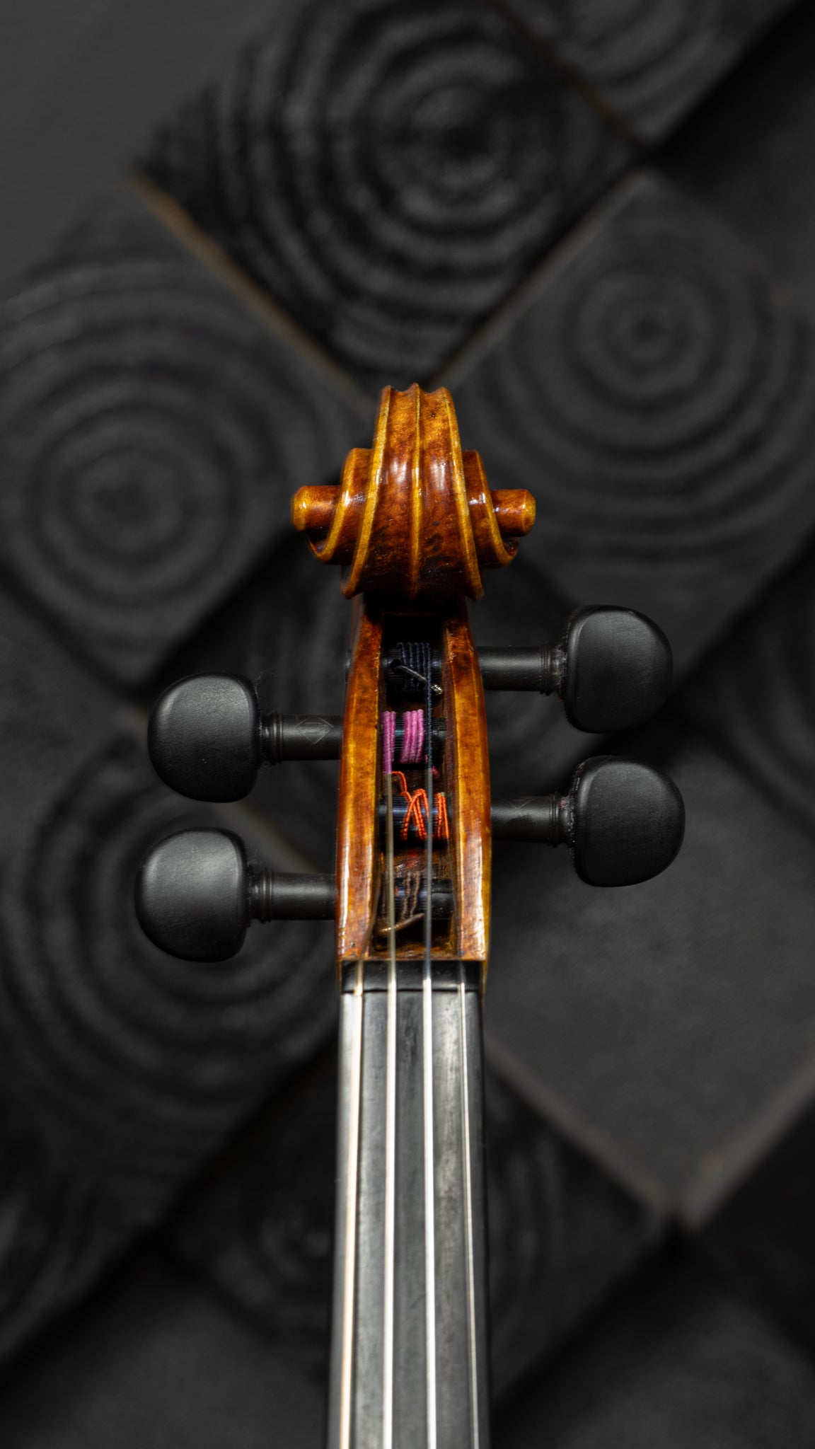 William & Krutz Violin