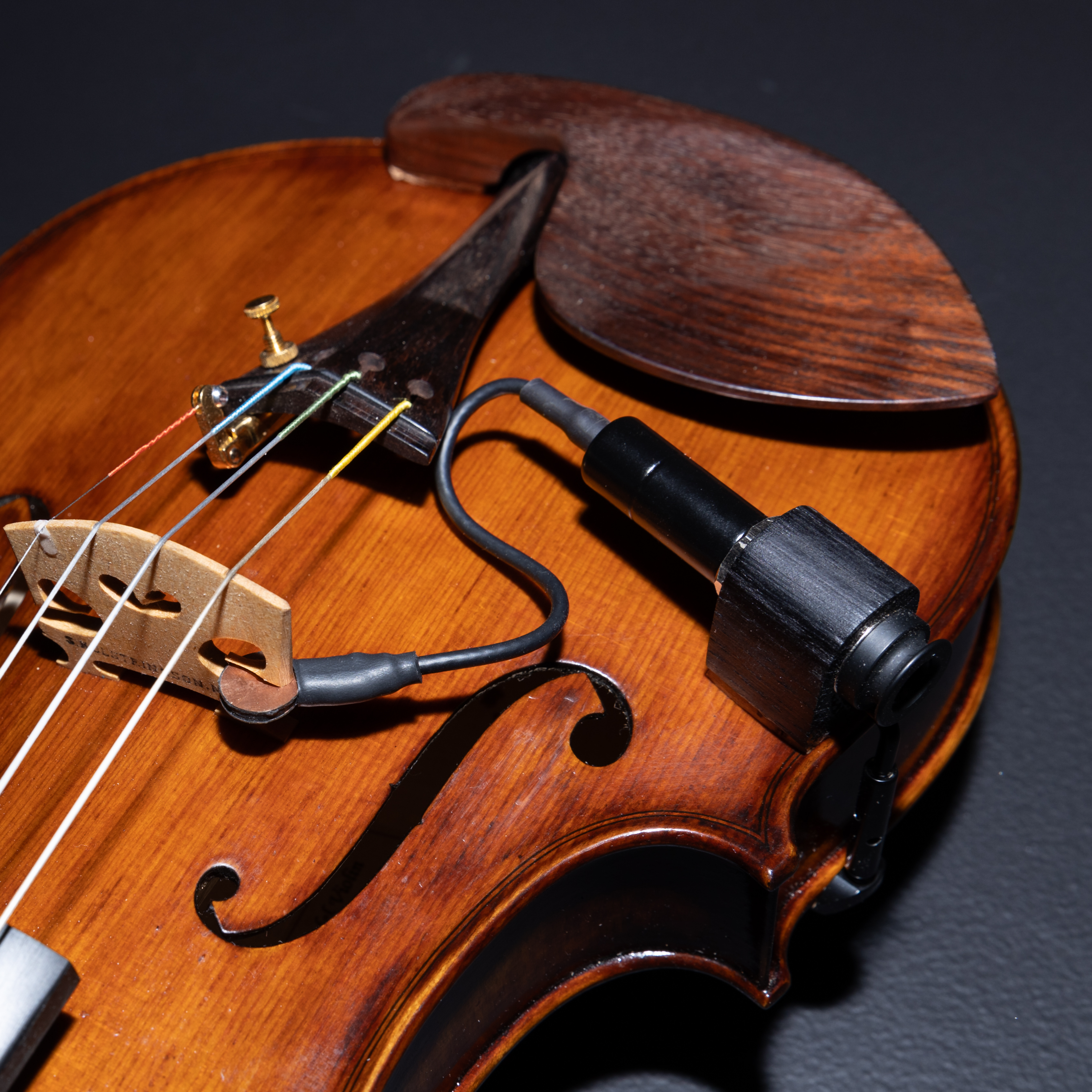 Violin_Pick-Up-1_ab4ea716-9584