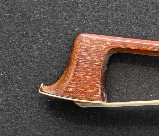 Benedeck Muchen Gold Mounted Ivory Frog Violin Bow