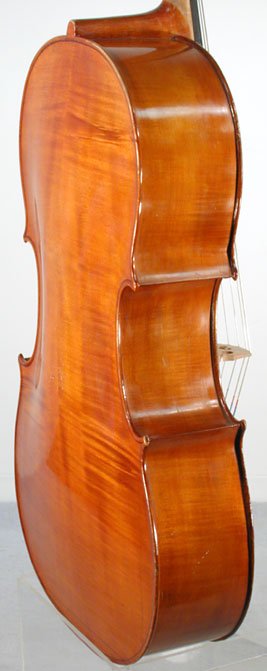 Mathias Thoma Cello