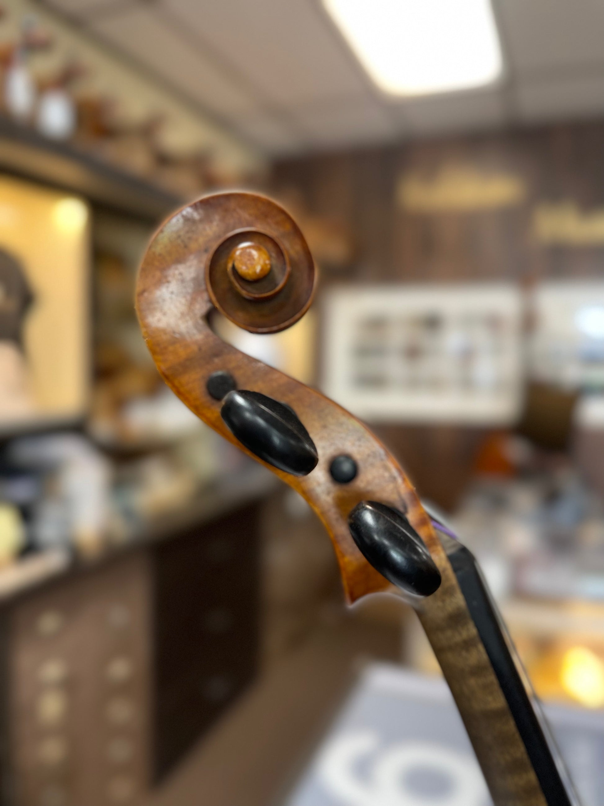 Rocca violin deals