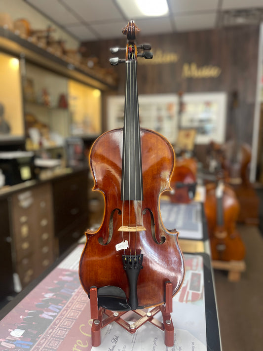 Liandro DiVacenza DVA 40 15”